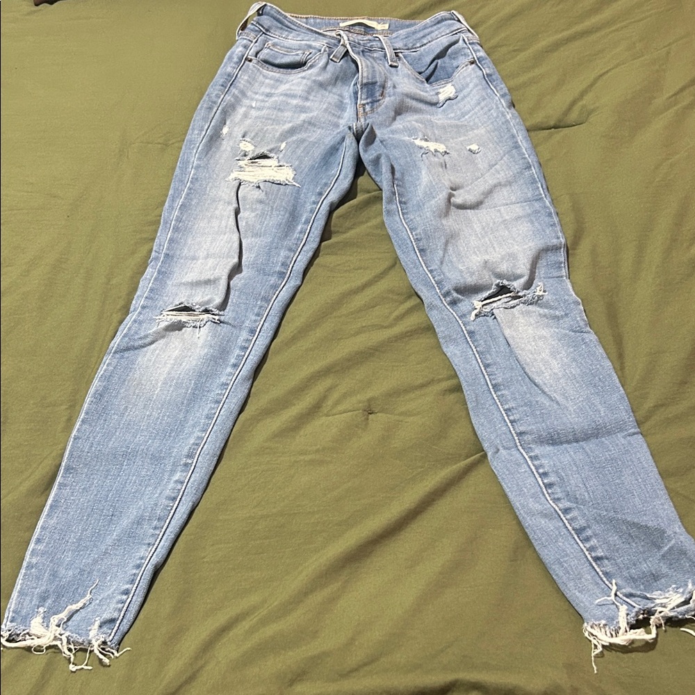 Levi’s Distressed Light Blue Jeans